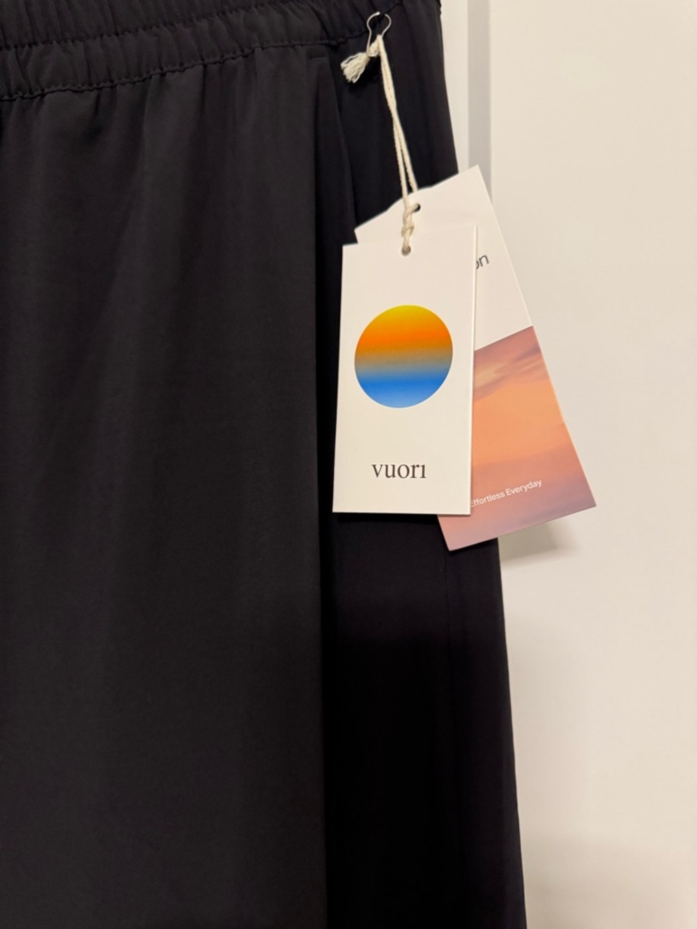 Vuori Black Wide-Leg Lounge Pants - Picture 4 of 6